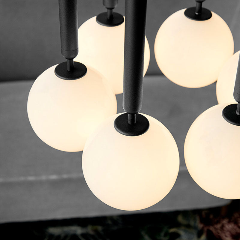 Moderne minimalistische Anhängerleuchte -Deckenbeleuchtung mit kreativer Glasform