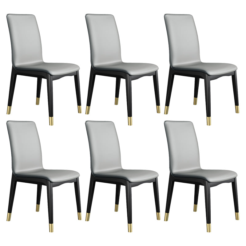 Chaise latérale en cuir de restaurant industriel, finition mate, chaise de salle à manger à dossier solide