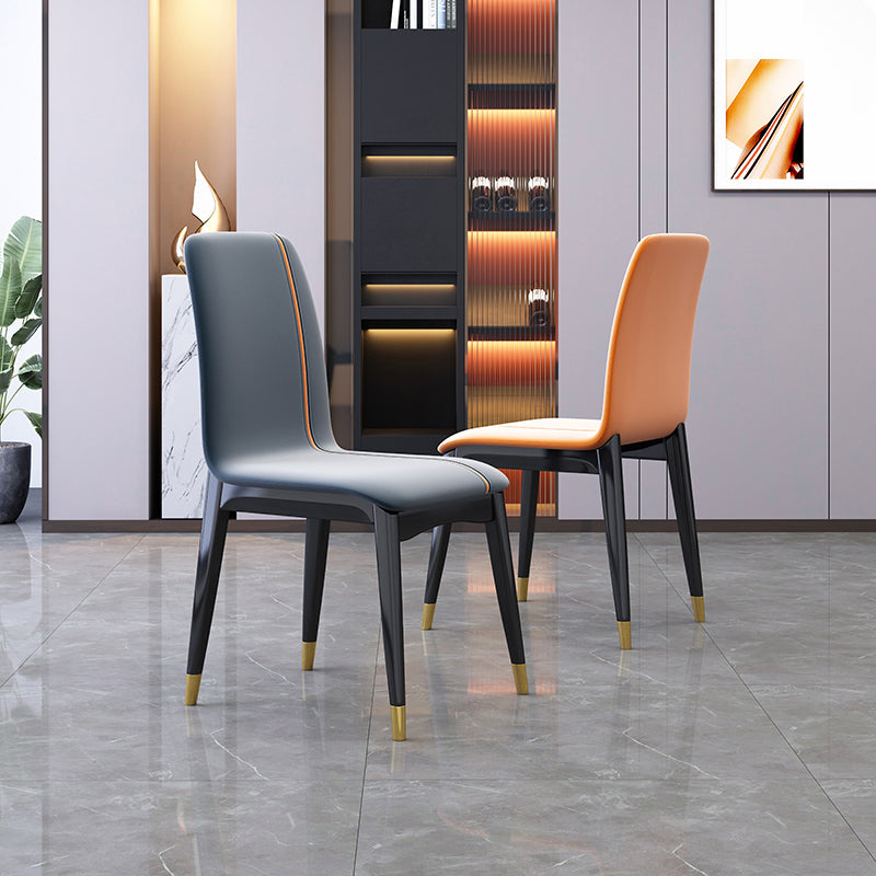 Industrial Rubberwood Solid Back Chair Matte Finish Upholstered Dining Chair with Black Legs
