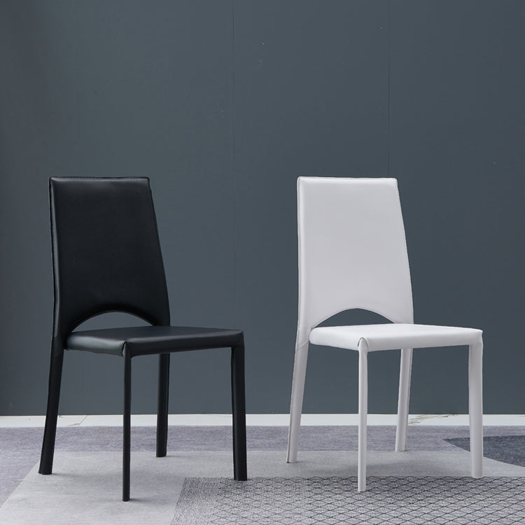 Chaise de salle à manger de cuisine de style contemporain chaise sans bras empilable avec des jambes en métal