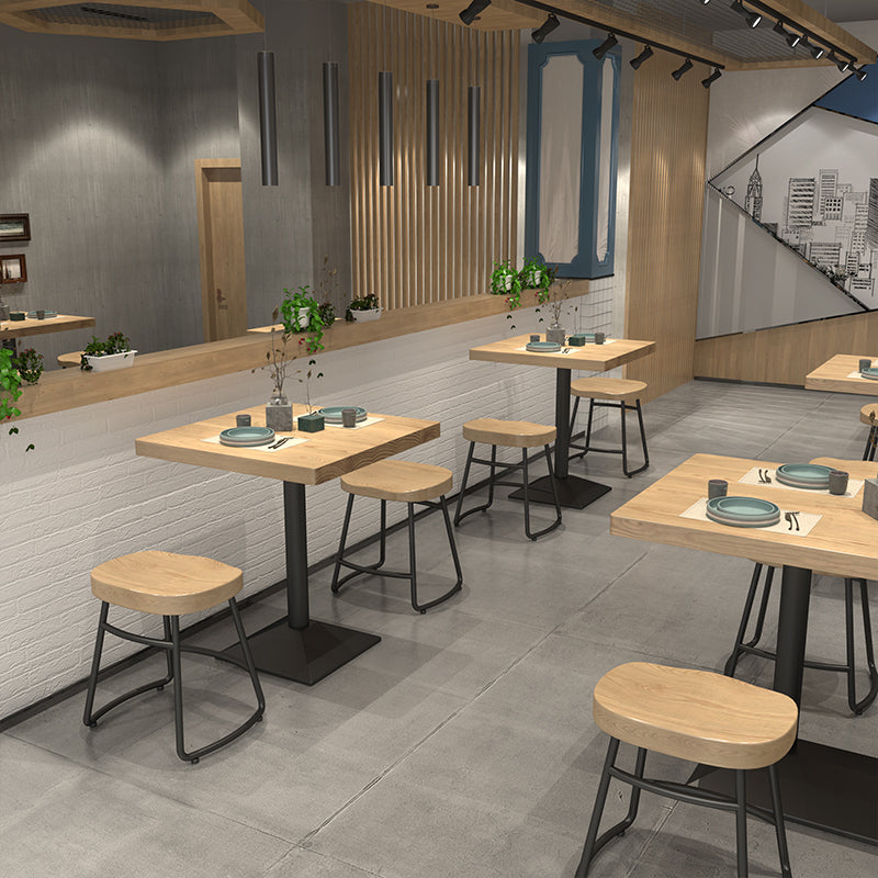 Industrieller Esstisch Kiefer Massivholz Tisch mit Metallbasis für das Abendessen in der Küche zu Hause