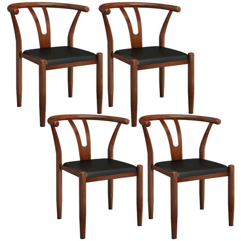 Chaises en métal de style contemporain