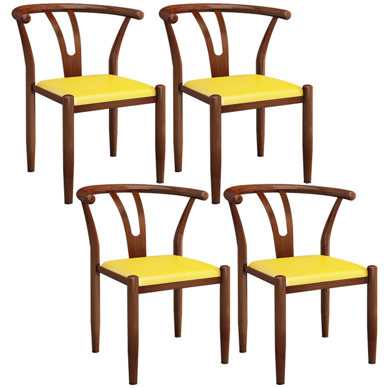 Chaises en métal de style contemporain