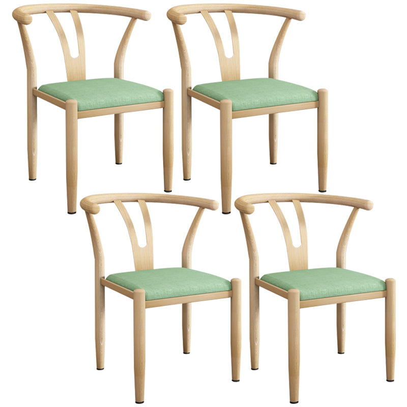 Chaises en métal de style contemporain