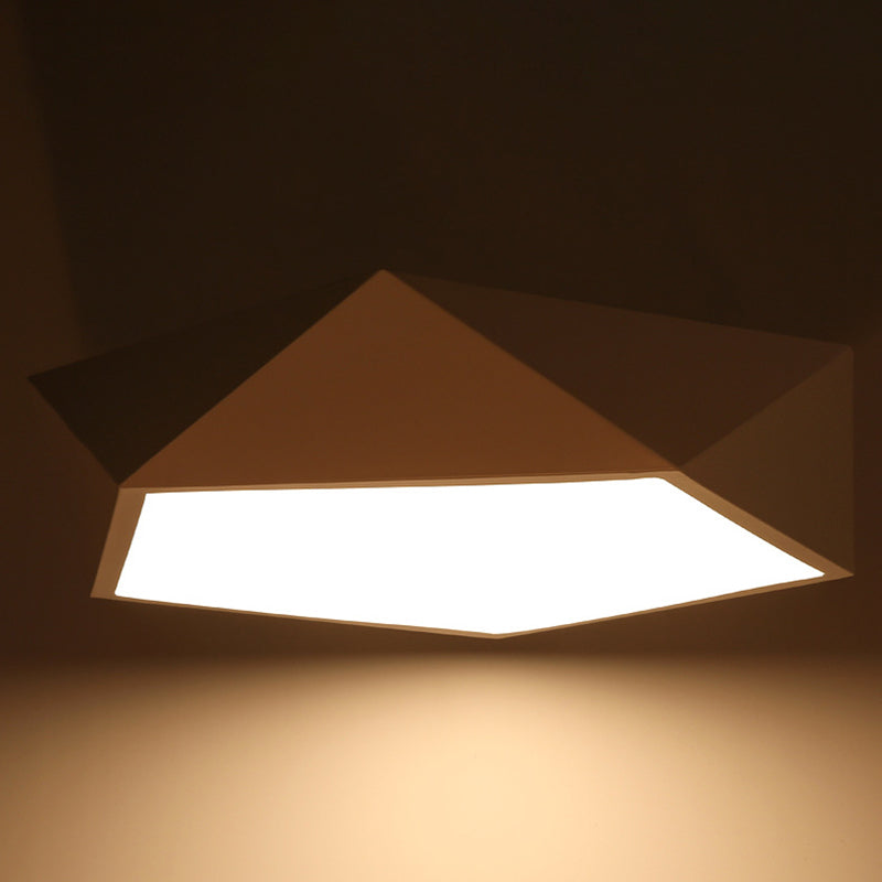 Lámpara de techo LED concisa y moderna, montaje empotrado geométrico de hierro lacado con pantalla acrílica