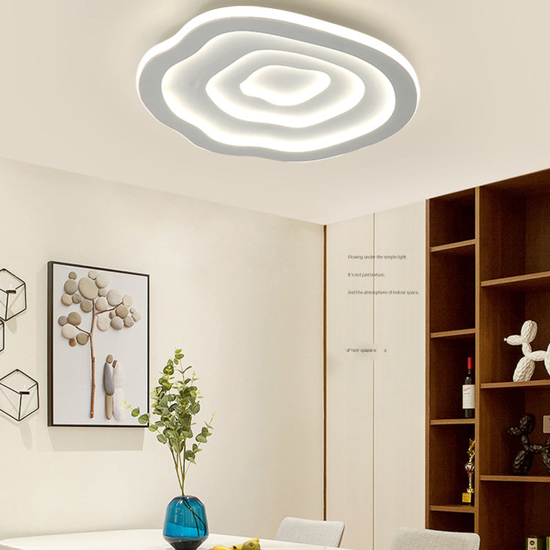 1-Light Geometric Shade Flush Mount Modern Simple Style Flush Mount Ceiling Light Fixture in White