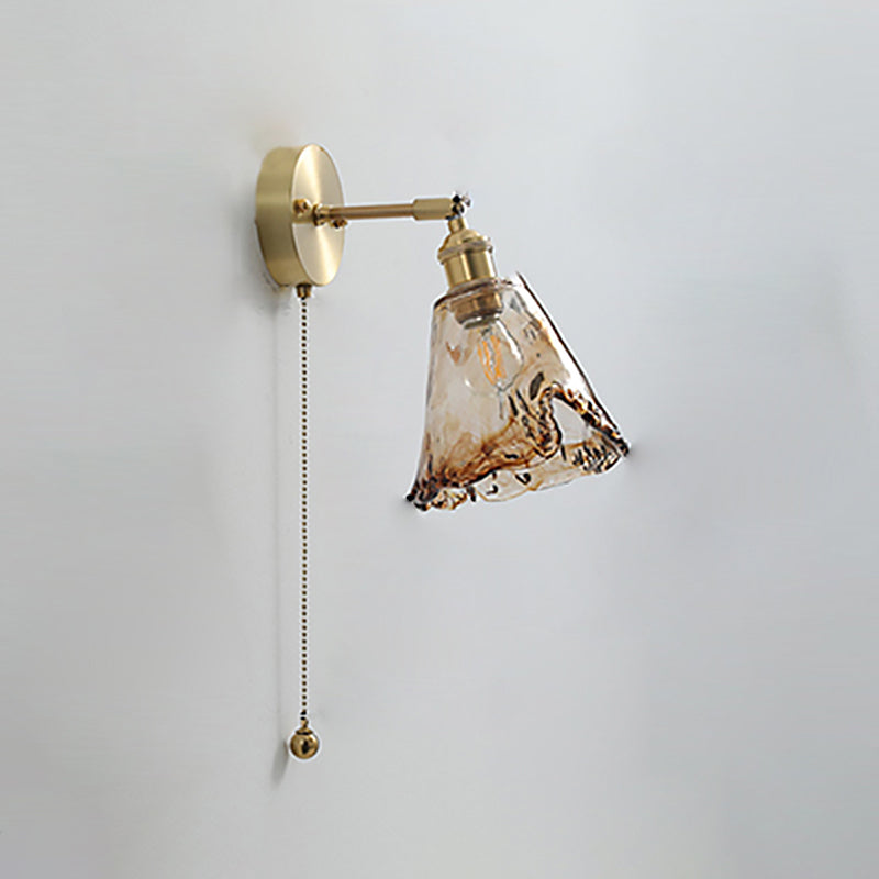 Modern Style Design Sconce Light Fixtures 1-Light Brass Wall Mounted Lamp with Grass Shade