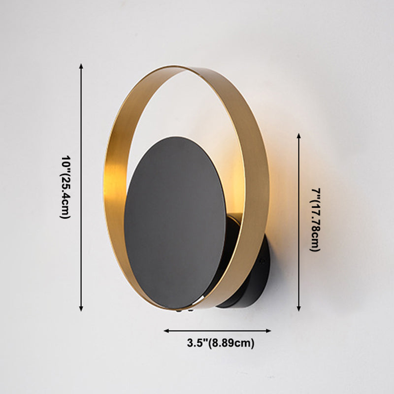 Luce di applique a parete rotonda post-moderna Luce a parete in metallo contratto per camera da letto