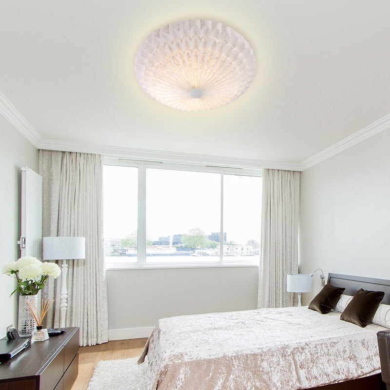 Witte Acryl Flush Verlichting met Dome Schaduw Geïntegreerd 21 "/26" Breed 1 Licht Modern Led Indoor Flush Mount Licht