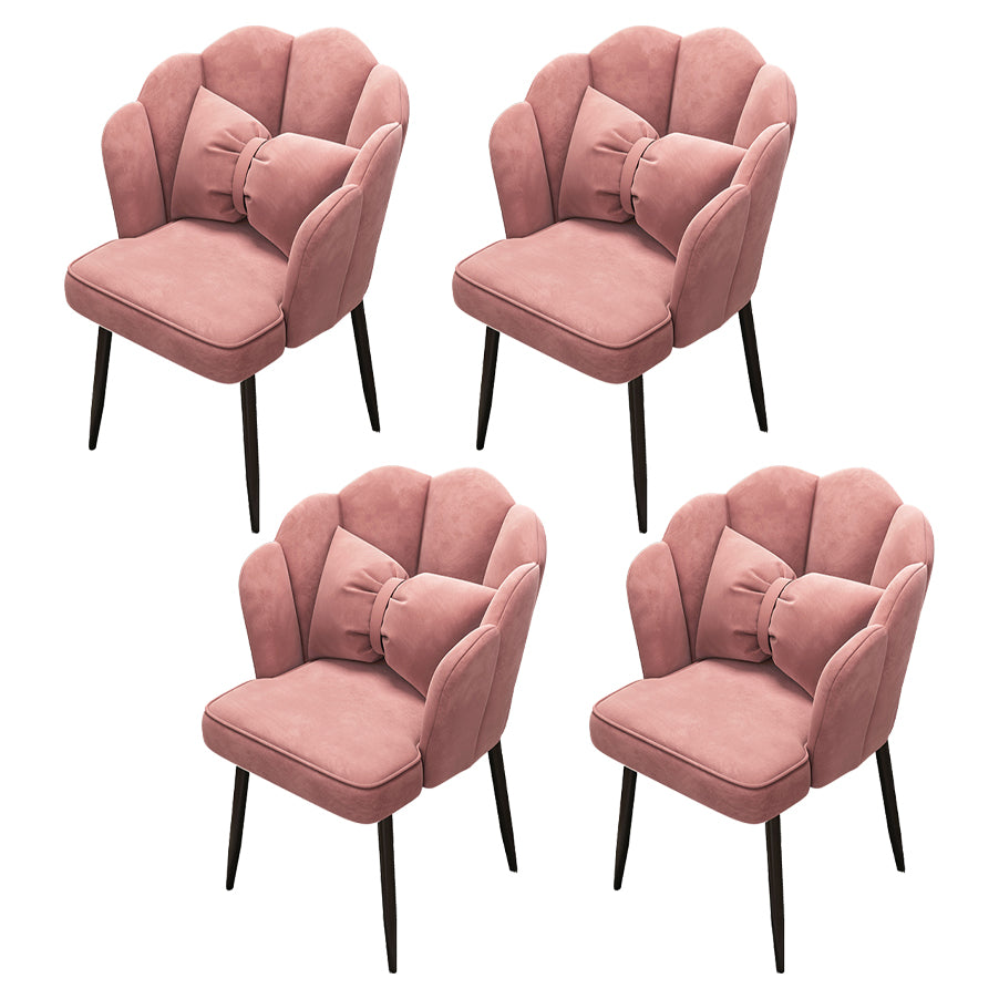 Chaise d'appoint contemporaine en métal, avec bras rembourrés, avec couronne et dossier supérieur