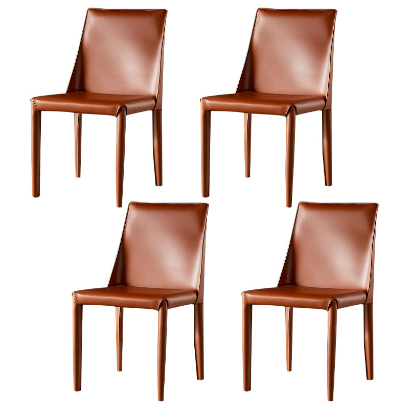 Chaise d'appoint en cuir de selle de restaurant de style design, finition mate, chaise de salle à manger Parsons