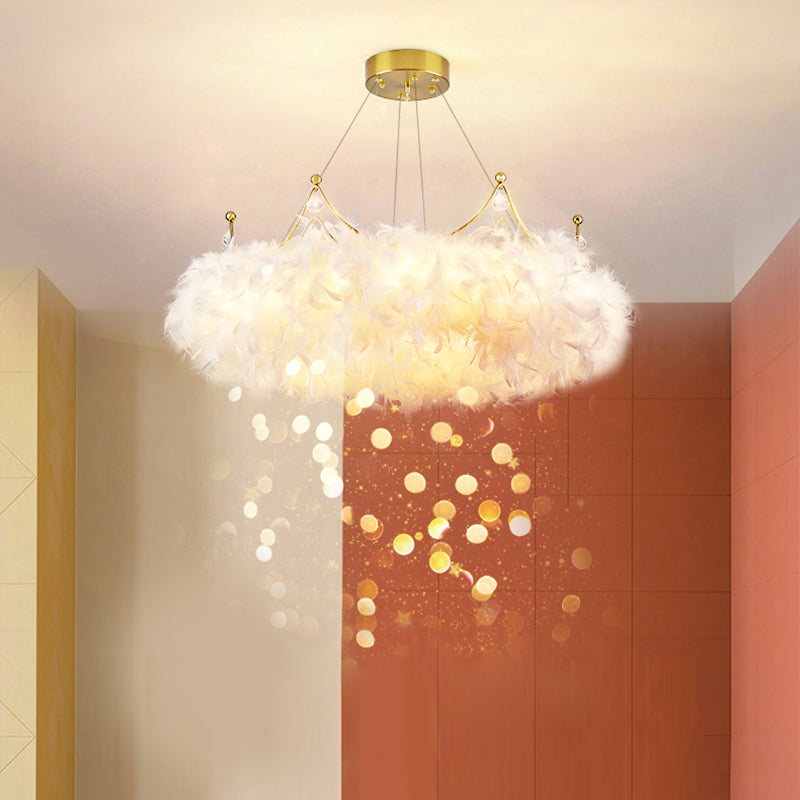 Crown kroonluchter lamp Moderne 1-licht witte kroonluchter verlichtingsarmaturen met verenschaduw