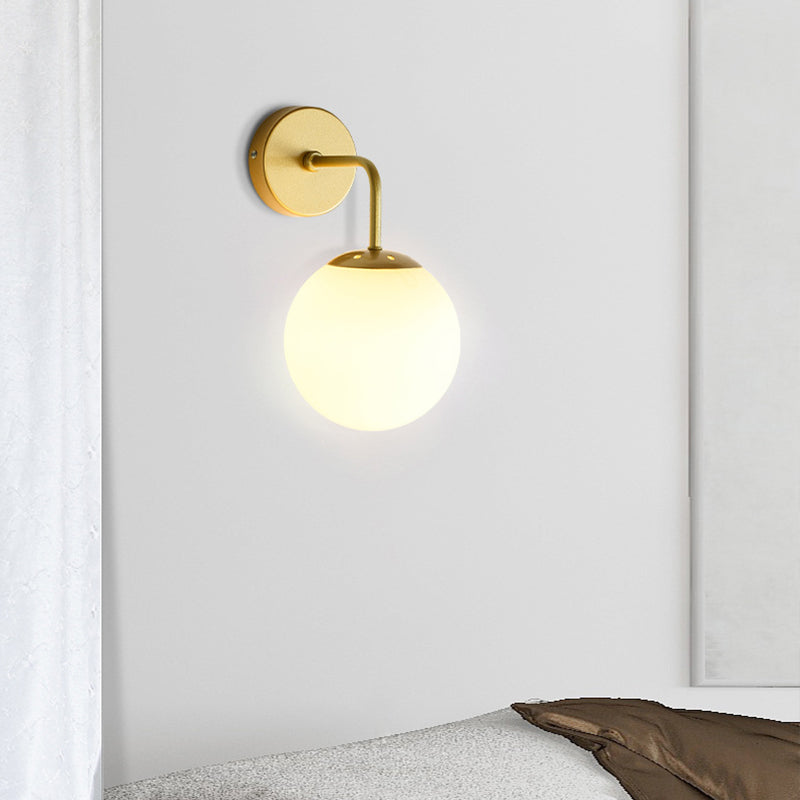 Kugelförmige Wandleuchte minimalist 1 helle Glaswandleuchten mit Arm
