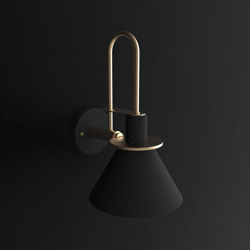 Nordic Iron Shade Wandleuchte ausgestattet geformte Makkaronfarbe 1-Kopf-Wandleuchte