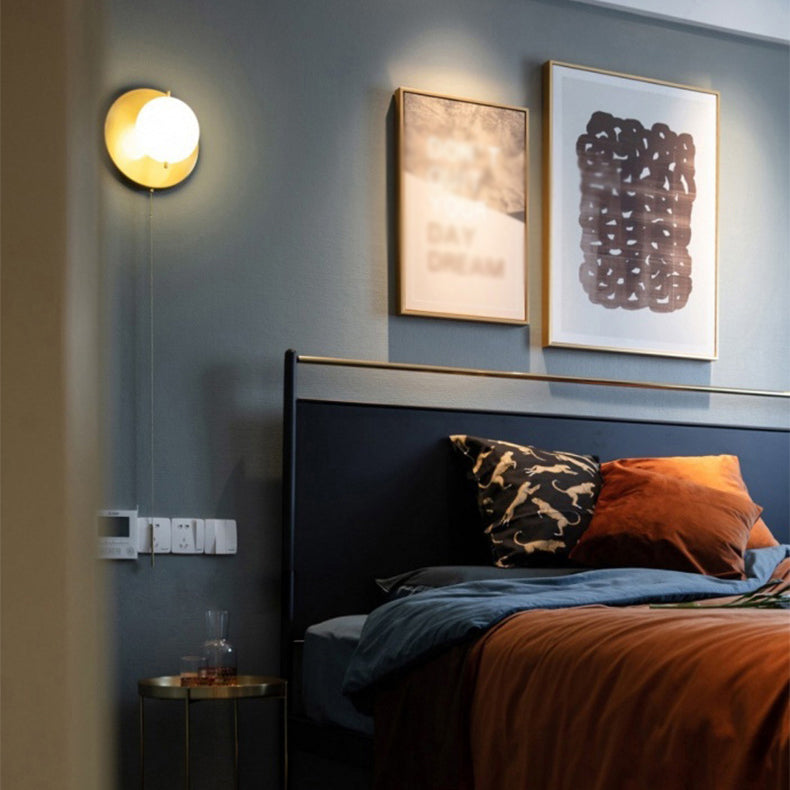 Ombra rotonda 1 parete leggera leggera in stile moderno in vetro fulmine in ottone