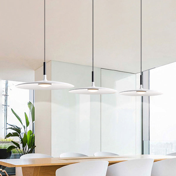 Pendante intérieure minimaliste, éclairage pendentif en métal plat macaron à 1 lumière