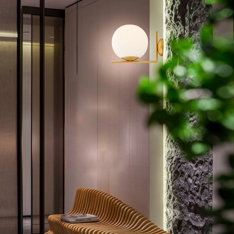 1-Licht-Globus-Wandlampenleuchten moderne Wandmontageleuchte mit weißem Glasschatten