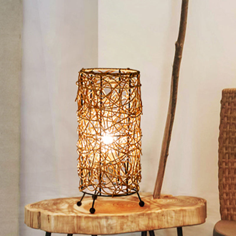 Chinese Cylindrical Desk Light Bamboo 1 Bulb Task Lighting in White/Coffee for Living Room