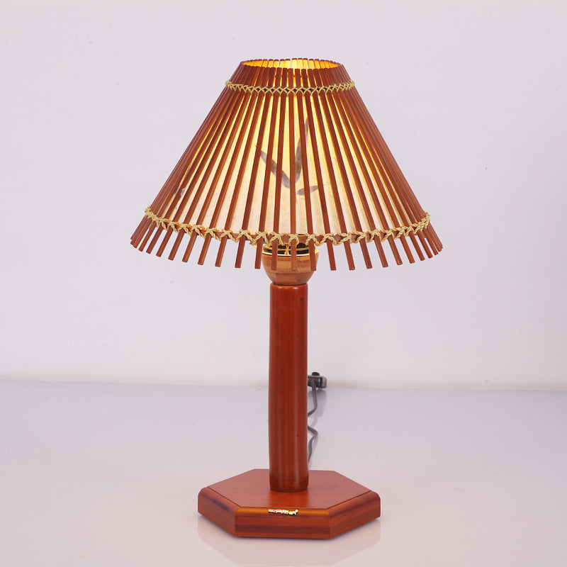 Trompet Bamboe Bureaulamp Aziatisch 1 Lamp Roodbruine Taakverlichting met Zeshoekige Houten Basis