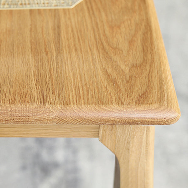 Square Wood Color Dining Table Oak Solid Wood Table Industrial with 4 Legs