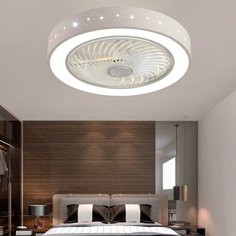 Weiße kreisförmige Lüfterleuchte Nordic LED Metal Semi Flush Deckenleuchte
