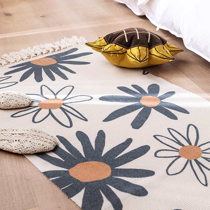 Stylish Pink Area Carpet Plant Pattern Polyester Area Rug Easy Care Rug for Bedroom