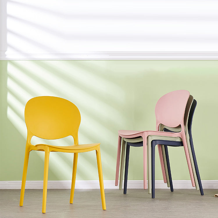 Chaise de salle à manger en plastique contemporain Open Dining Dining Side Ammless Chaise pour cuisine