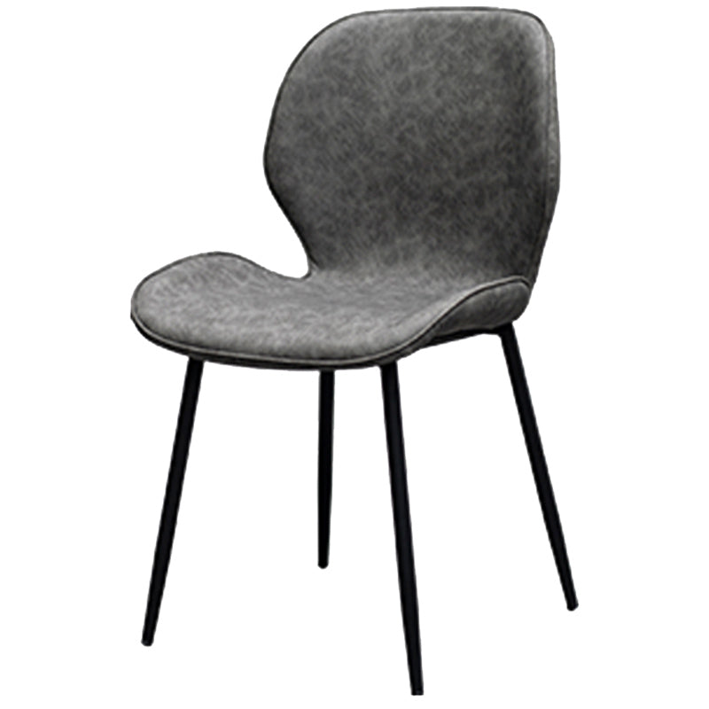 Chaise d'appoint de restaurant scandinave en cuir PU, chaise de salle à manger finition mate Parsons