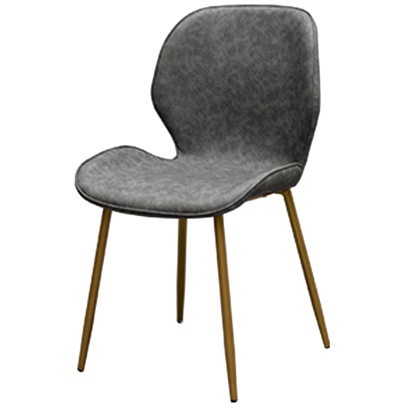 Chaise d'appoint de restaurant scandinave en cuir PU, chaise de salle à manger finition mate Parsons
