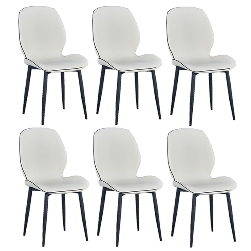 Chaise d'appoint scandinave pour la maison, chaise de salle à manger rembourrée en métal à dossier solide