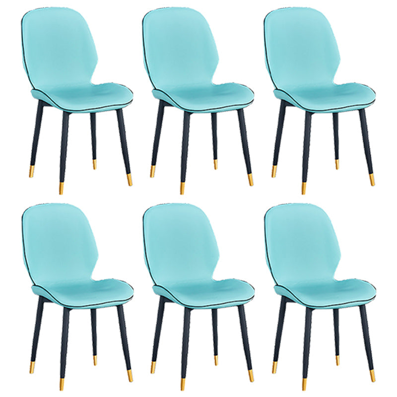 Chaise d'appoint scandinave pour la maison, chaise de salle à manger rembourrée en métal à dossier solide
