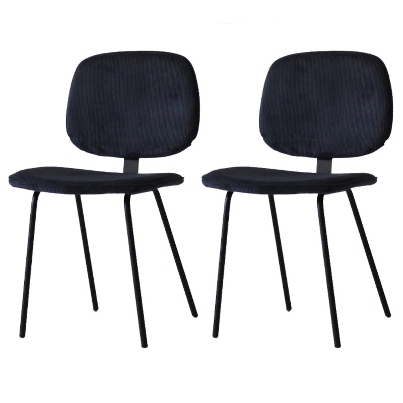 Chaise d'appoint scandinave à la maison, chaise de salle à manger rembourrée en métal à dossier ouvert