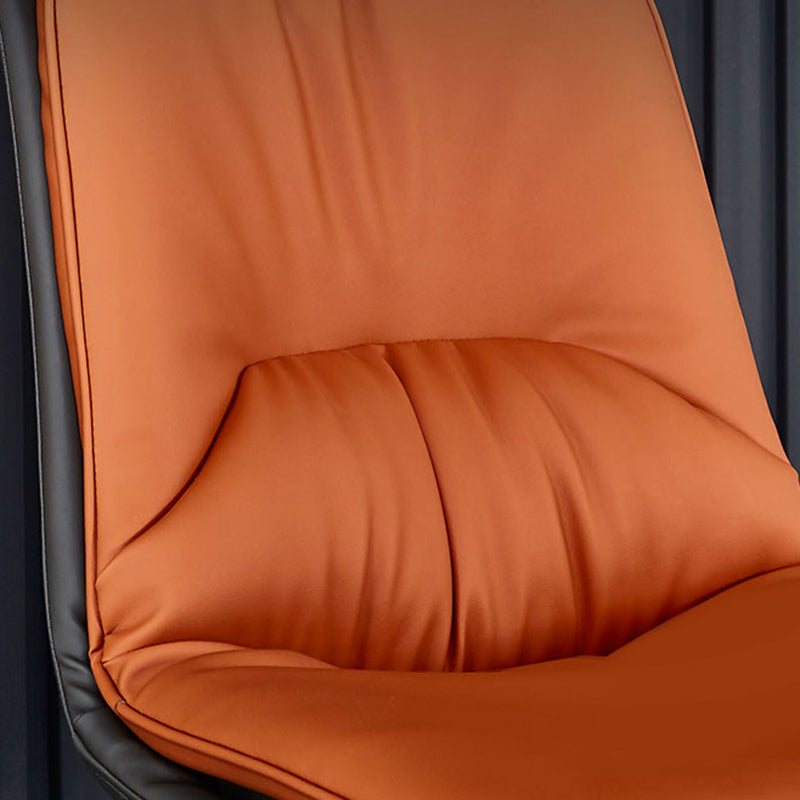 Chaise latérale de restaurant contemporaine en cuir PU, finition mate Parsons, chaise de salle à manger