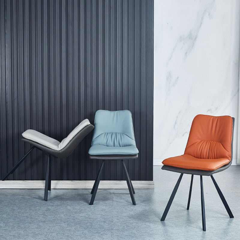 Chaise latérale de restaurant contemporaine en cuir PU, finition mate Parsons, chaise de salle à manger