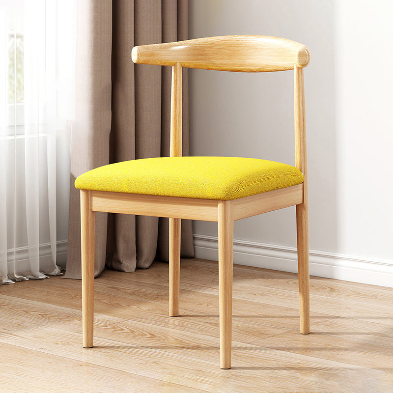 Chaise d'appoint contemporaine à la maison, chaise de salle à manger tapissée en métal à dossier ouvert