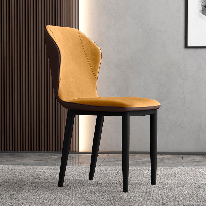 Silla lateral casera escandinava tapizada con respaldo mate Silla de comedor