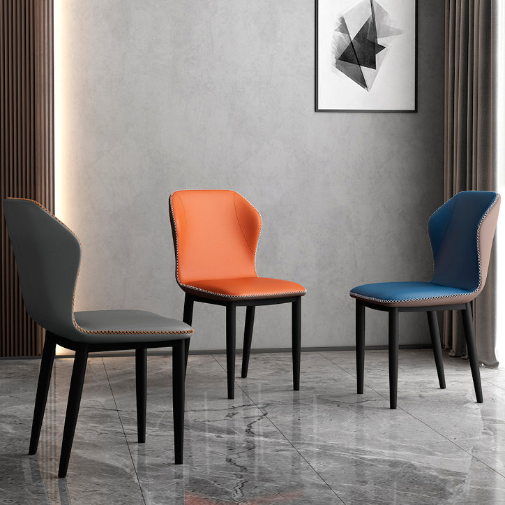 Silla lateral casera escandinava tapizada con respaldo mate Silla de comedor