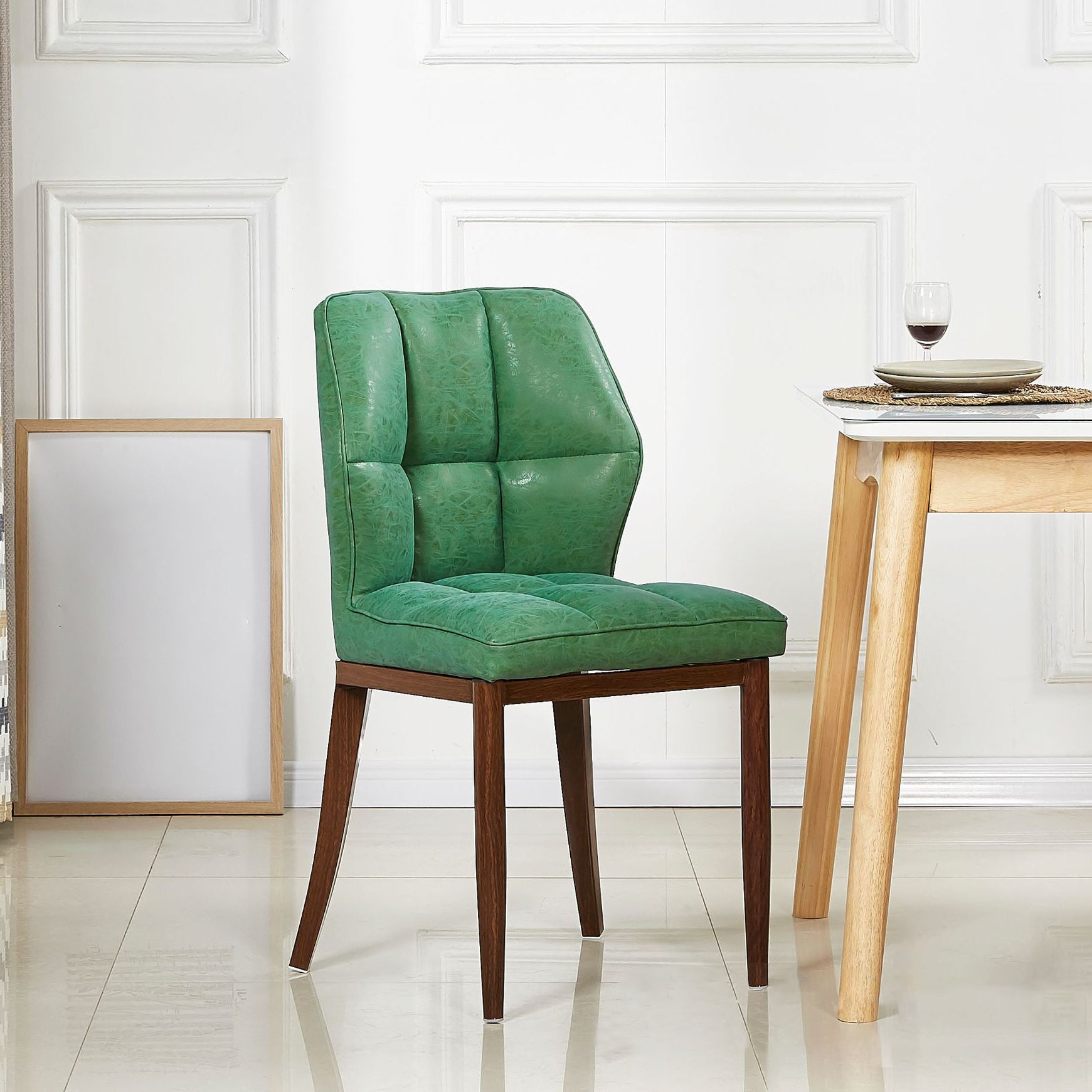 Sillas de comedor sin brazos de cuero, sillas laterales tapizadas modernas con patas de metal