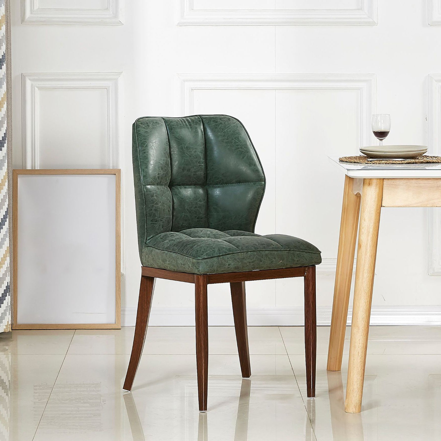 Sillas de comedor sin brazos de cuero, sillas laterales tapizadas modernas con patas de metal