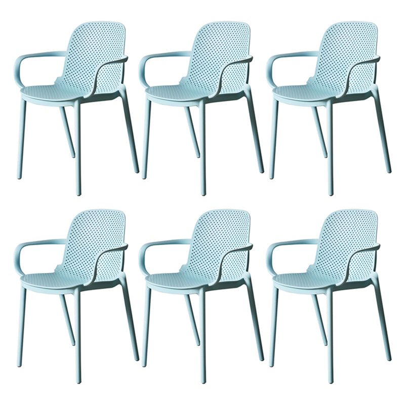 Sillón de comedor de plástico de estilo moderno Silla de comedor apilable multicolora