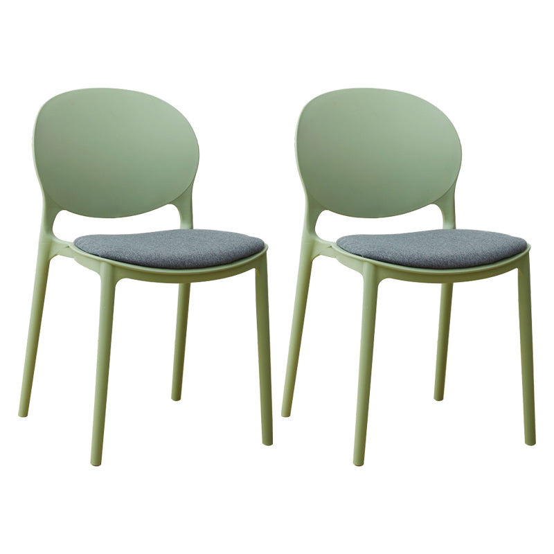 Chaise de salle à manger scandinave en plastique, chaise latérale à dossier ouvert avec 4 pieds pour usage domestique