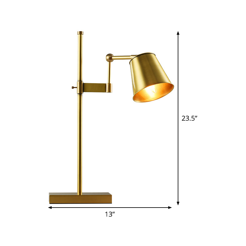 Brede flare metalen tafel licht modern 1 bol messing nachtkastje lamp met zwenkarm
