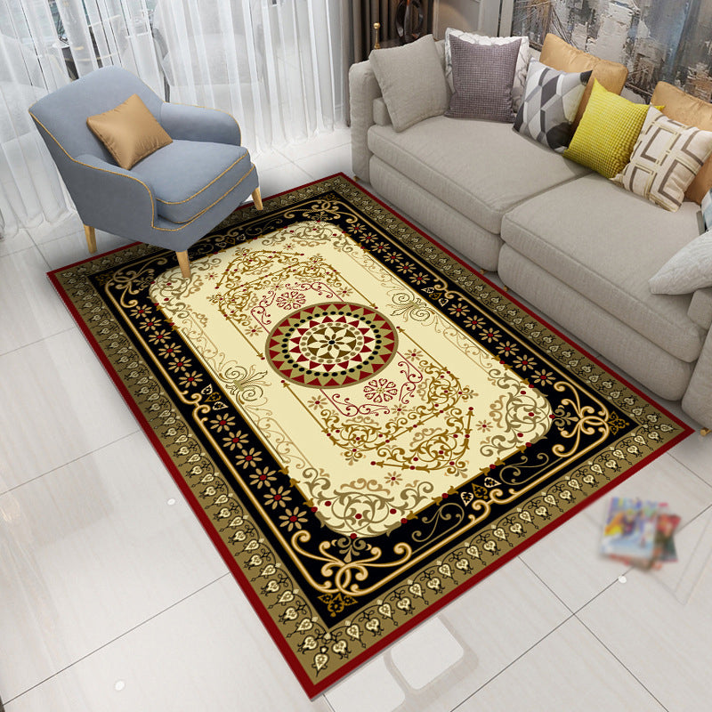 Brown Living Room Area Carpet Traditonal Pattern Polyester Area Rug Non-Slip Backing Rug