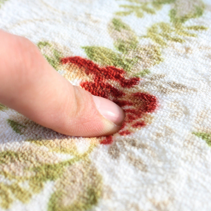 Europäischer Stilbereich Teppich Beige Polyester Rug Blumenmuster Anti-Schlupf-Teppich für Wohnkultur