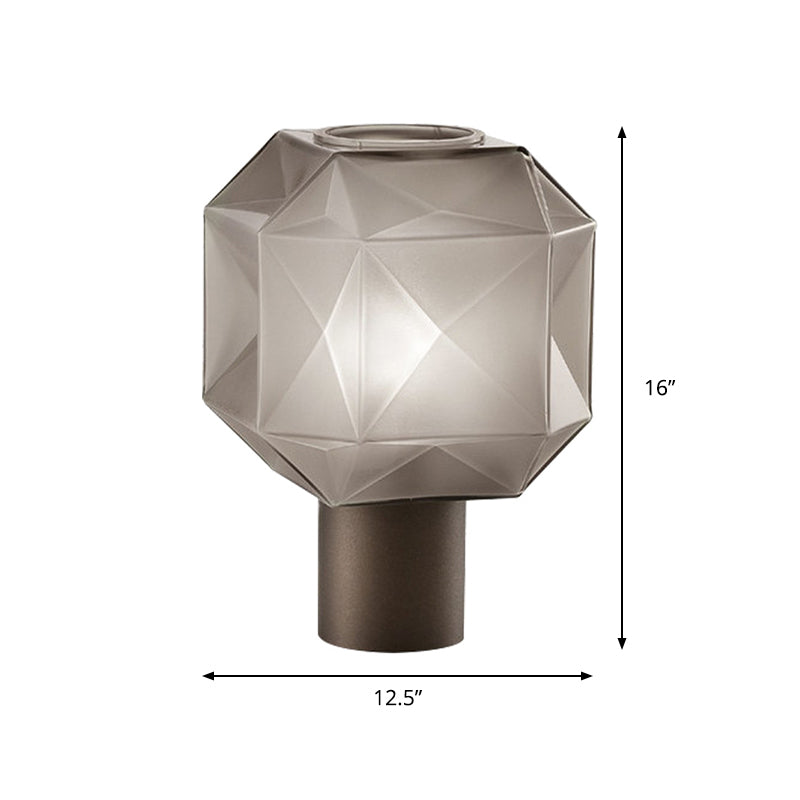 Luz de mesa geométrica de vidrio bronceado 1 cabezal lámpara de noche con base de metal de tubo