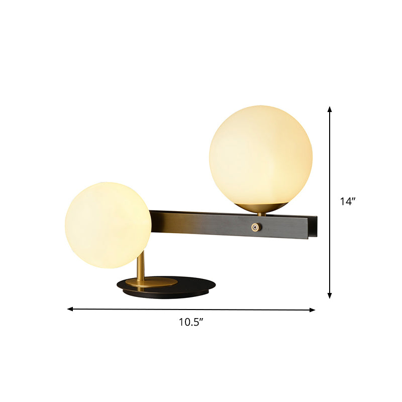 Opal Glass Sphere Table Light Moderniste 2 Bulbes Small Desk Lampe With Black Metal Base