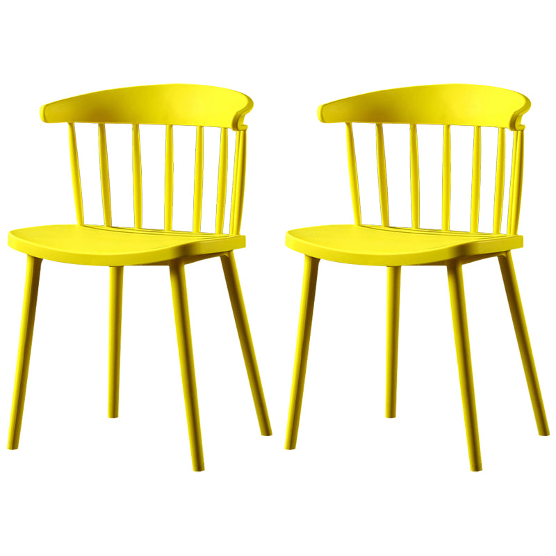 Chaise latérale contemporaine sans accoudoirs en plastique, chaise d'appoint empilable à dossier Windsor pour usage domestique