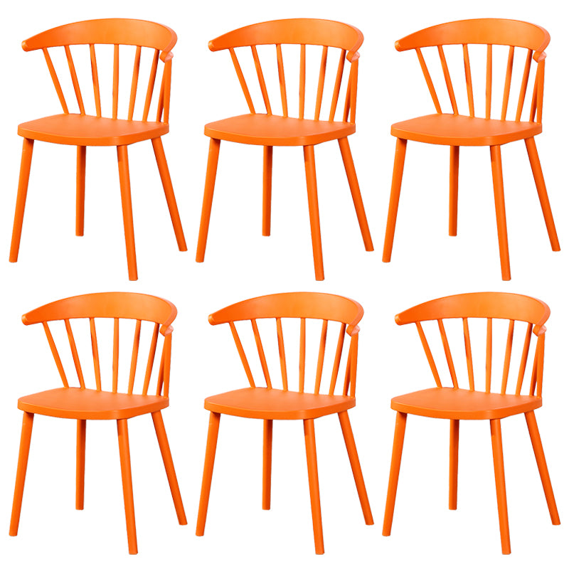 Chaise latérale contemporaine sans accoudoirs en plastique, chaise d'appoint empilable à dossier Windsor pour usage domestique