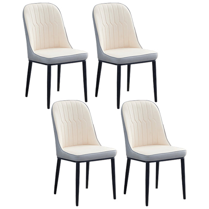 Chaise d'appoint contemporaine à la maison, chaise de salle à manger rembourrée en métal à dossier solide