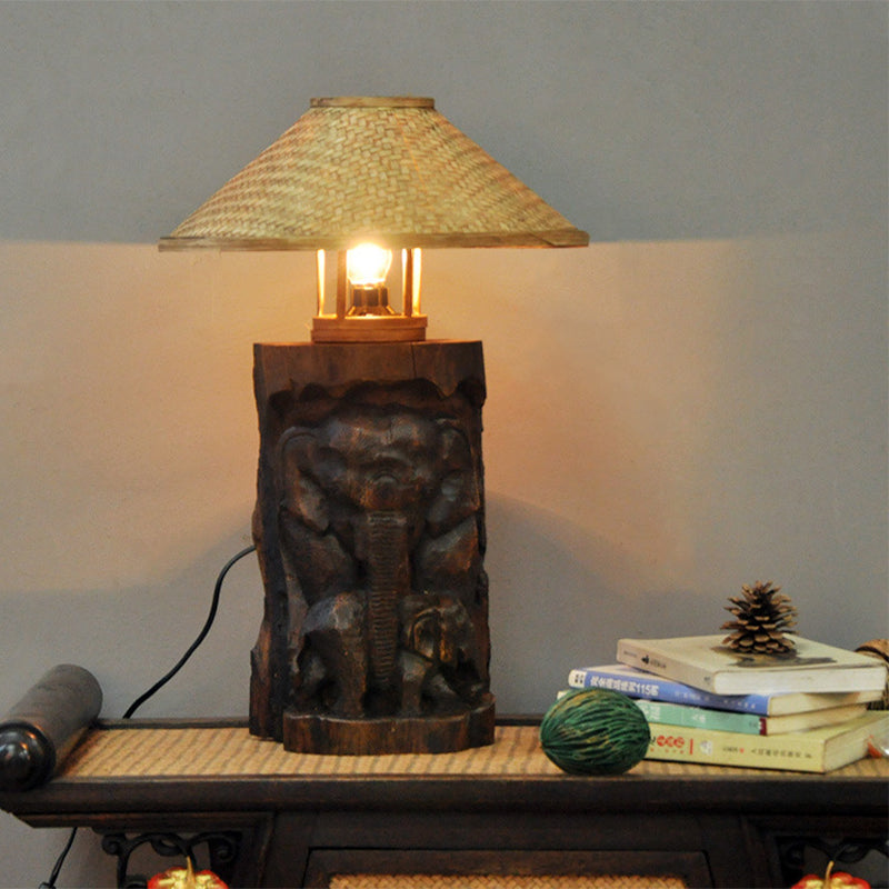 Bamboo Wide Flare Task Light Asia 1 Head Beige Small de bureau lampe avec éléphant en bois